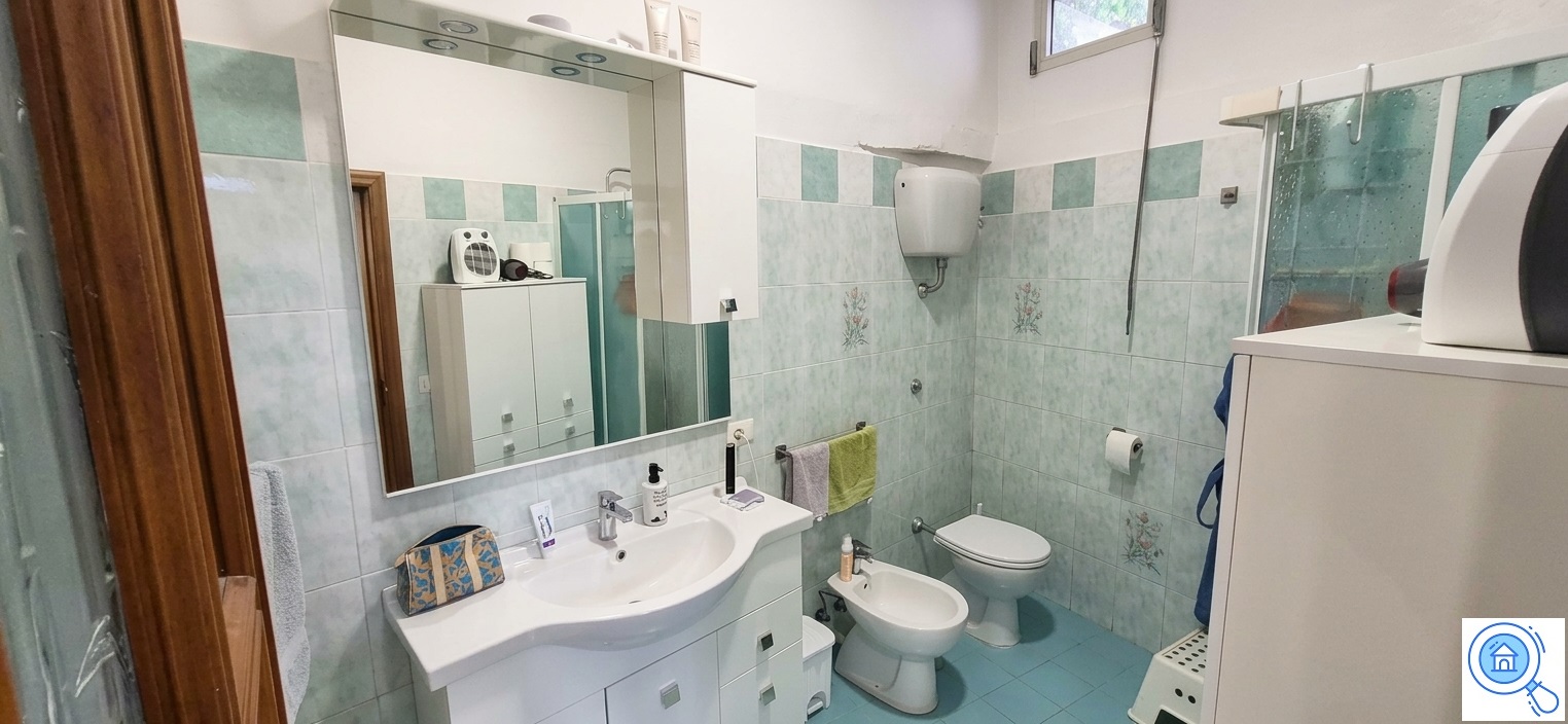 Bagno 1 – Vico Equense – Fornacelle – tantecase.it Bagno 1 - Vico Equense - Fornacelle - tantecase.it